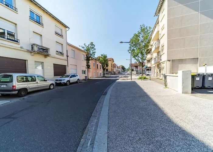 The Charming Fleury 2 Bedrooms Oullins