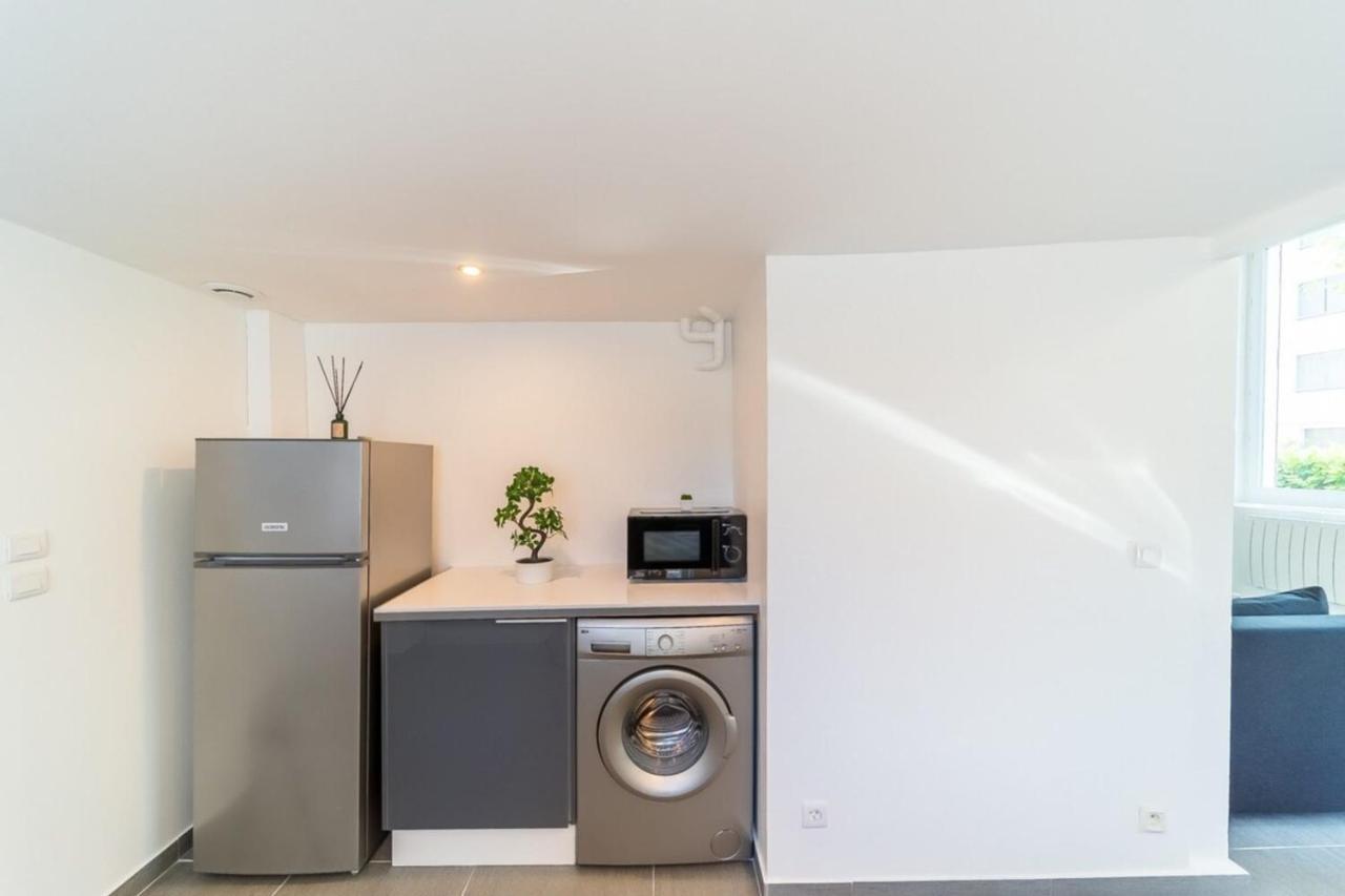 The Charming Fleury 2 Bedrooms Apartment Oullins