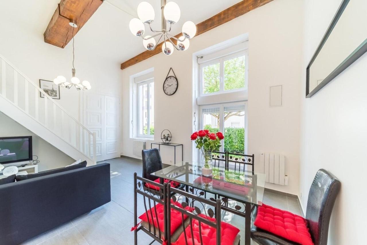 The Charming Fleury 2 Bedrooms Apartment